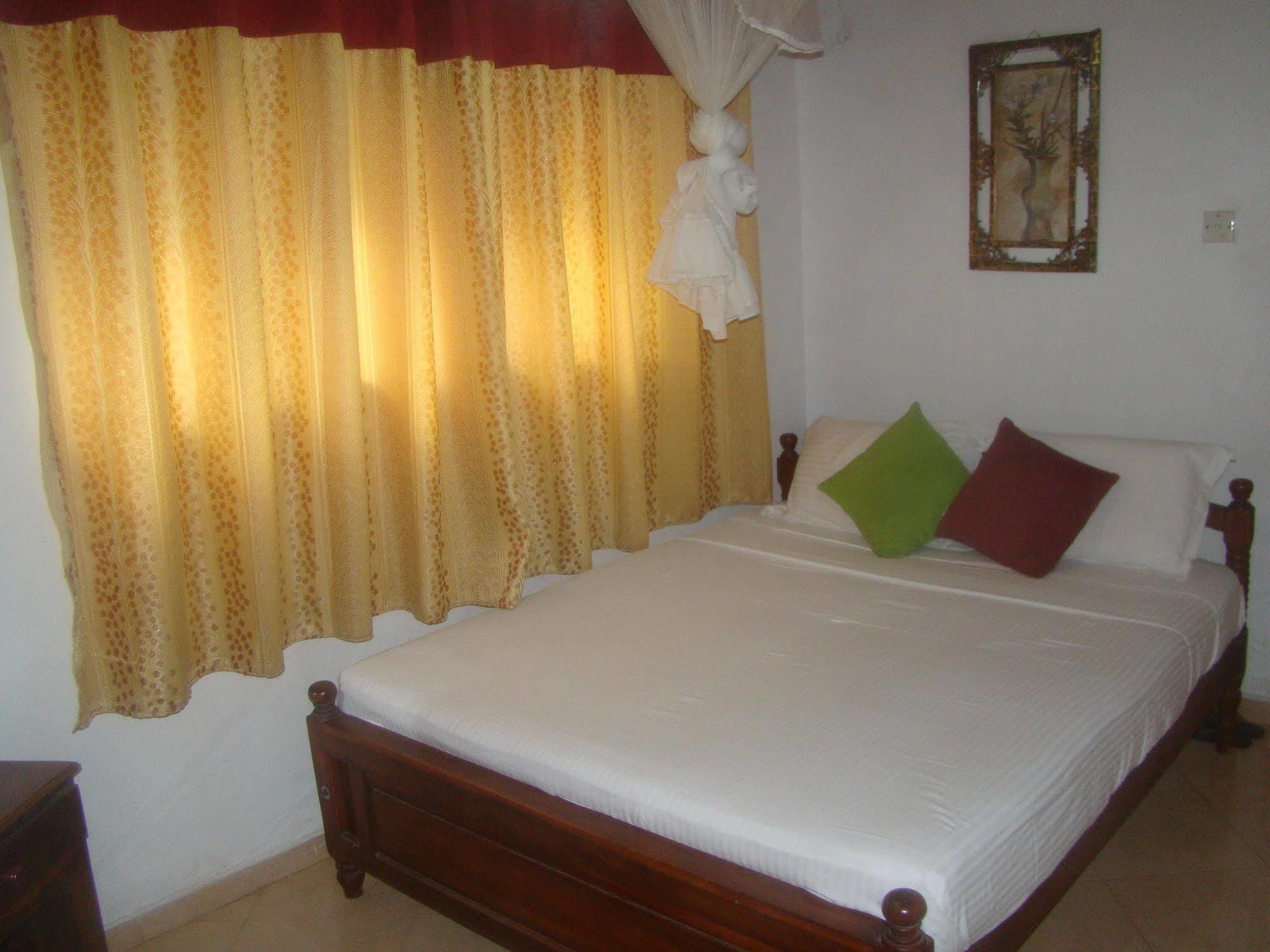 Pinidiya Resort Anuradhapura Exterior photo